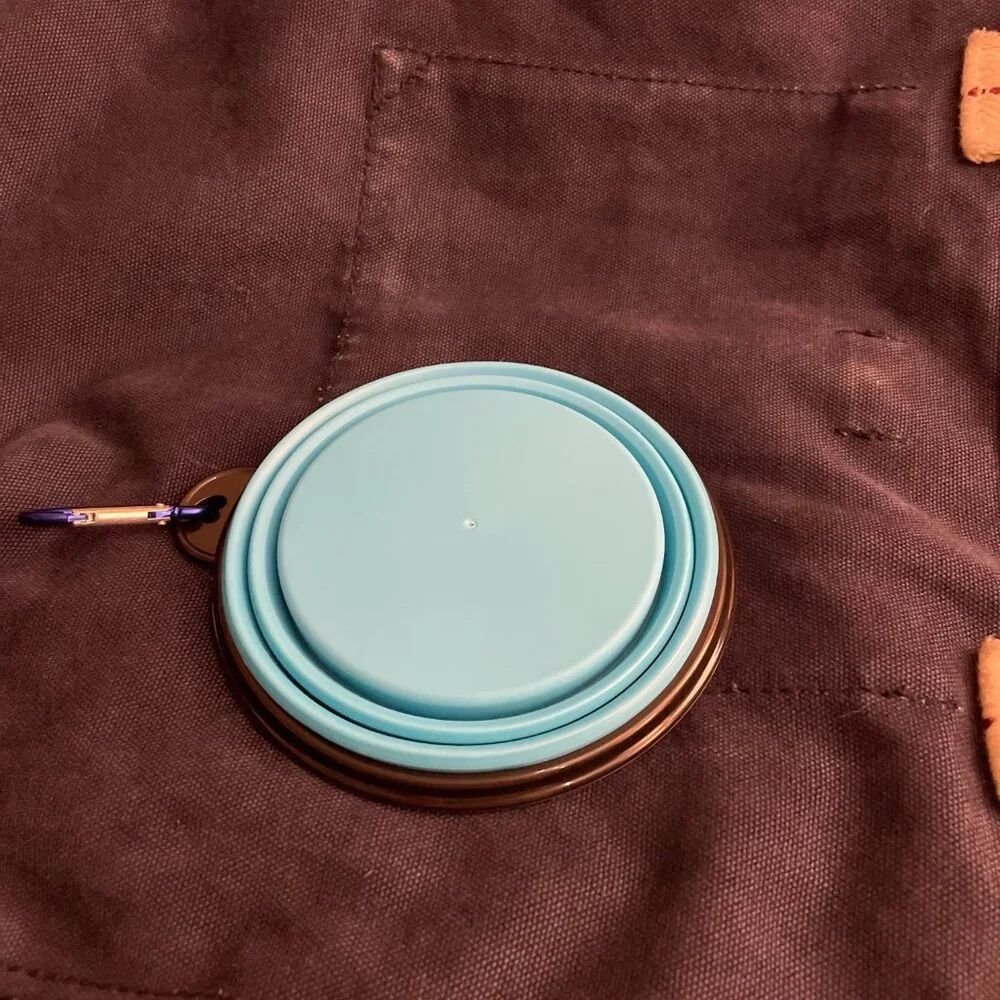 Two Collapsible Dog bowls for Travel, Walking and more! Carabiner hook. NWT